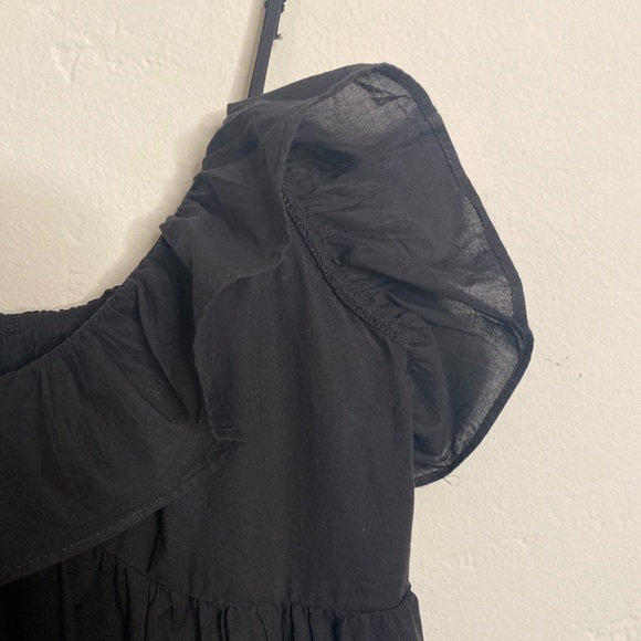 H&M 100% cotton, black midi dress with adjustable straps and ruffles. Size M. - Picture 2 of 5